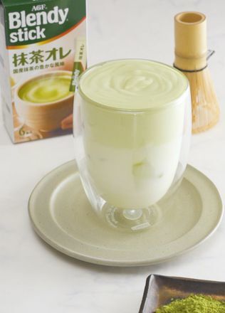 抹茶ダルゴナコーヒー